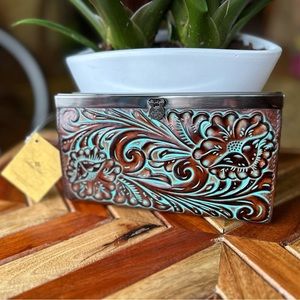 PATRICIA NASH Cauchy Turquoise Tooled Leather Wallet NWT $119
